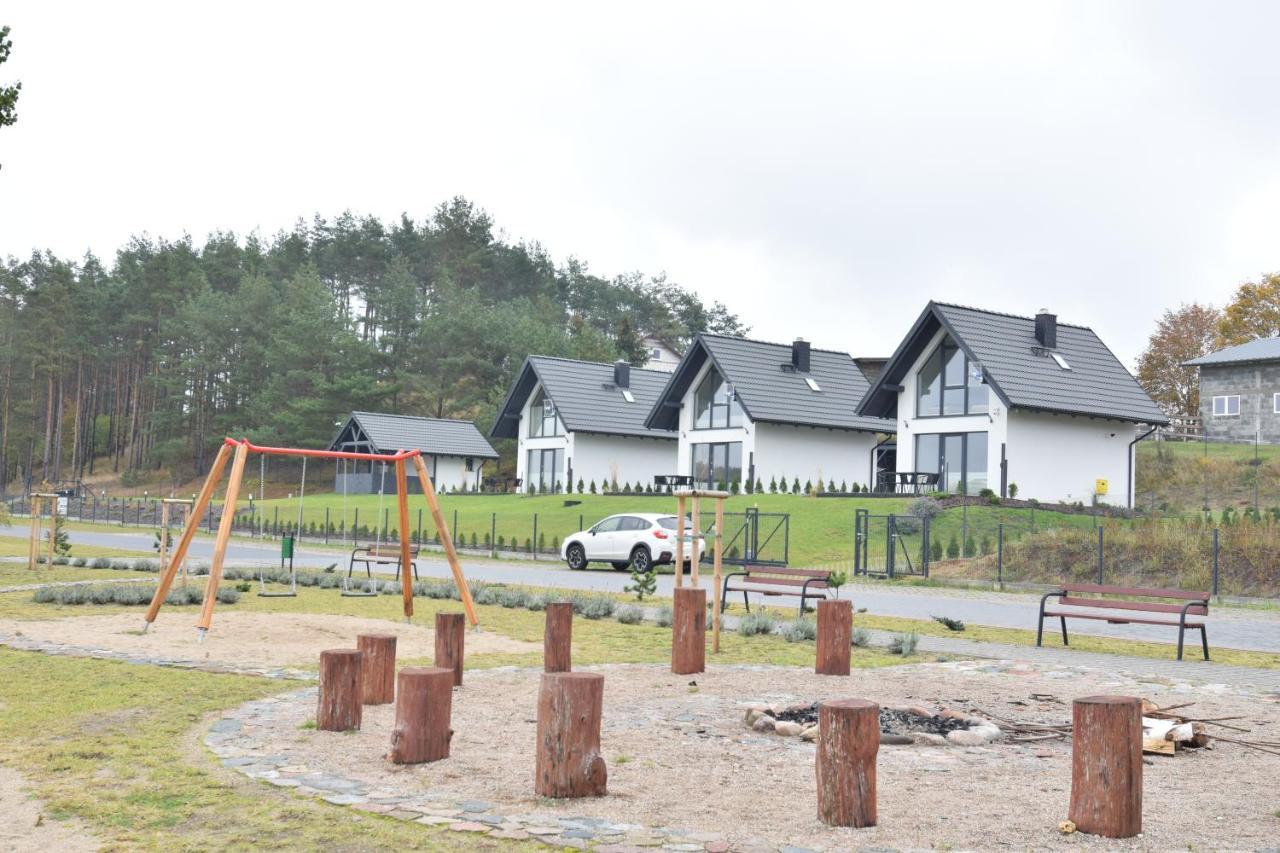 Domki U Zbyszka Nad Jeziorem Z Balia Ogrodowa! Kiedrowice Exteriör bild